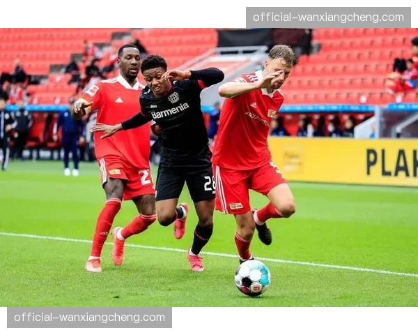 德甲：勒沃库森1-0小胜，跨赛季不败纪录延续至40场