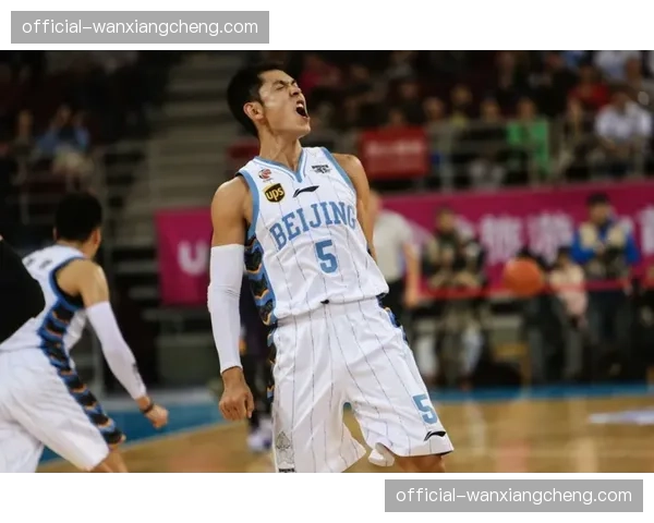 辽宁男篮官宣签约森林狼旧将杰登·莱迪，身穿2号球衣征战